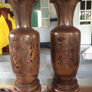 Lộc bình gỗ cẩm lông chuột, cao 1,86m, đường kính 54cm