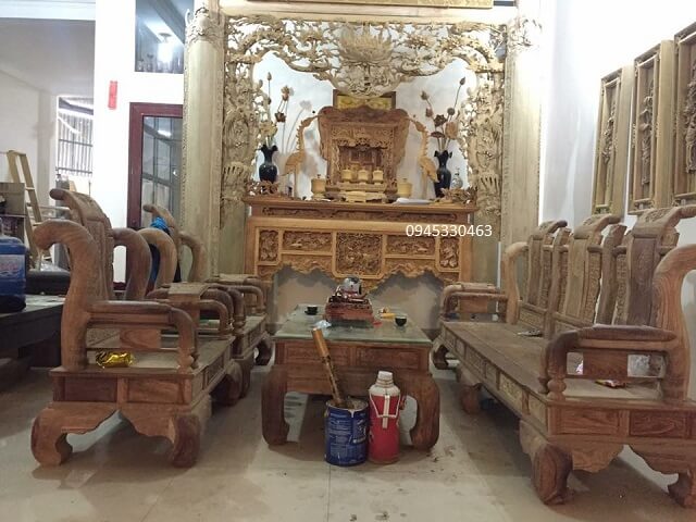 Cửa võng thờ gia tiên