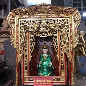 Khám thờ mẫu đệ nhị thượng thiên bằng gỗ